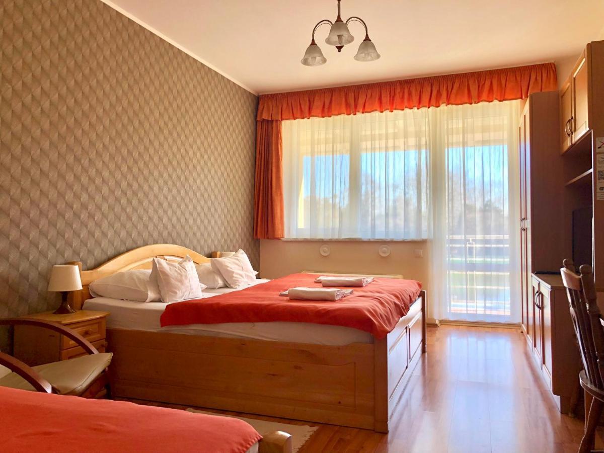 Hét Vezér Apartmanhotel Komárom Kültér fotó